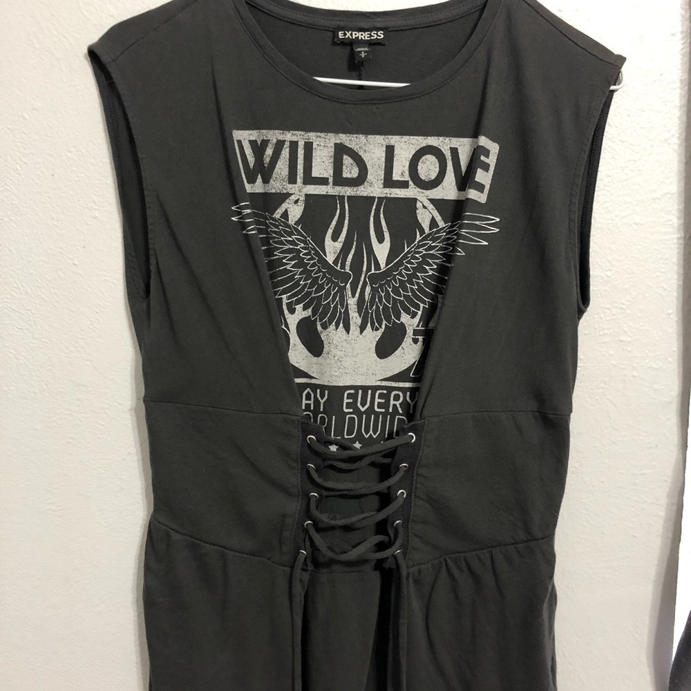 T shirt